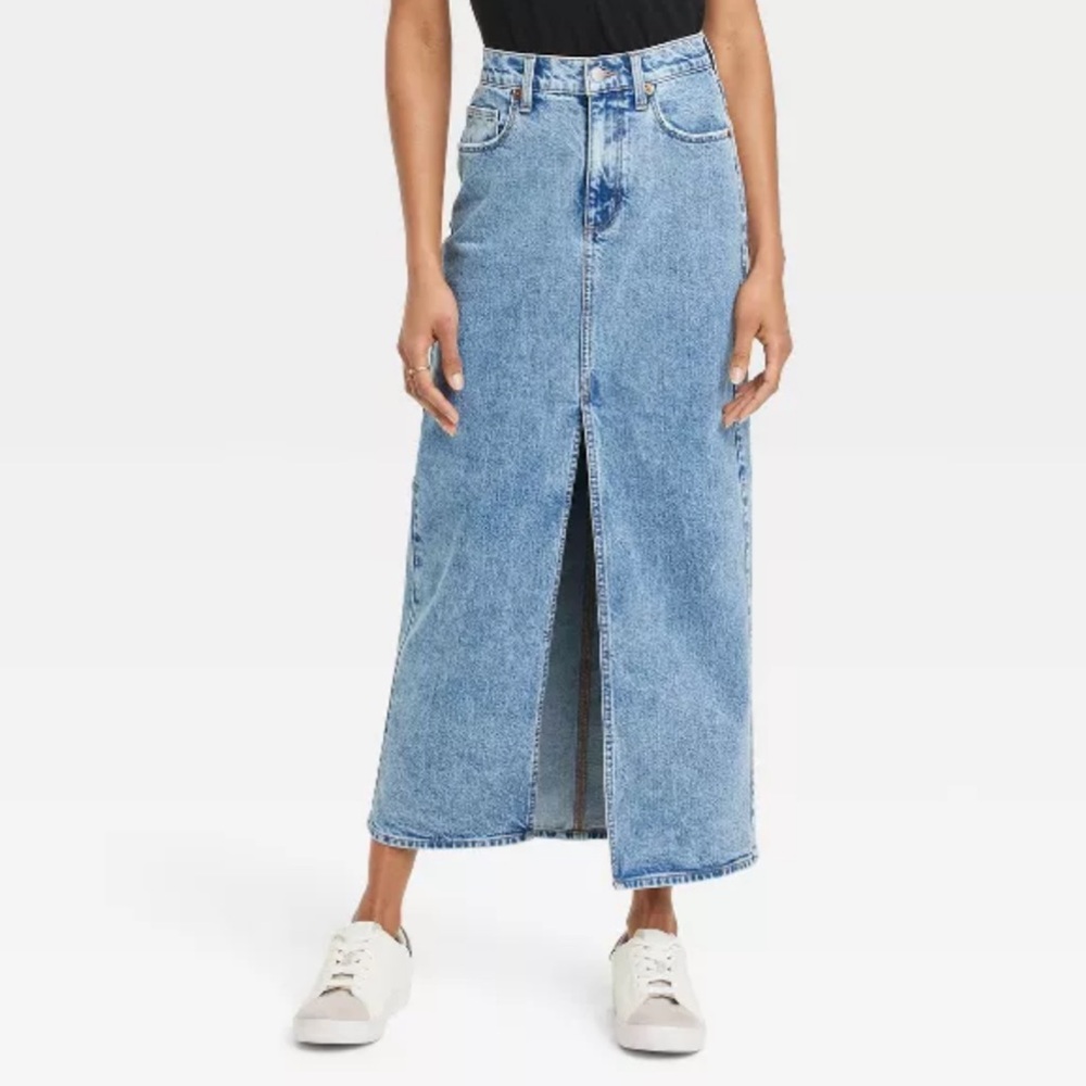 Universal Thread split front denim skirt NWT